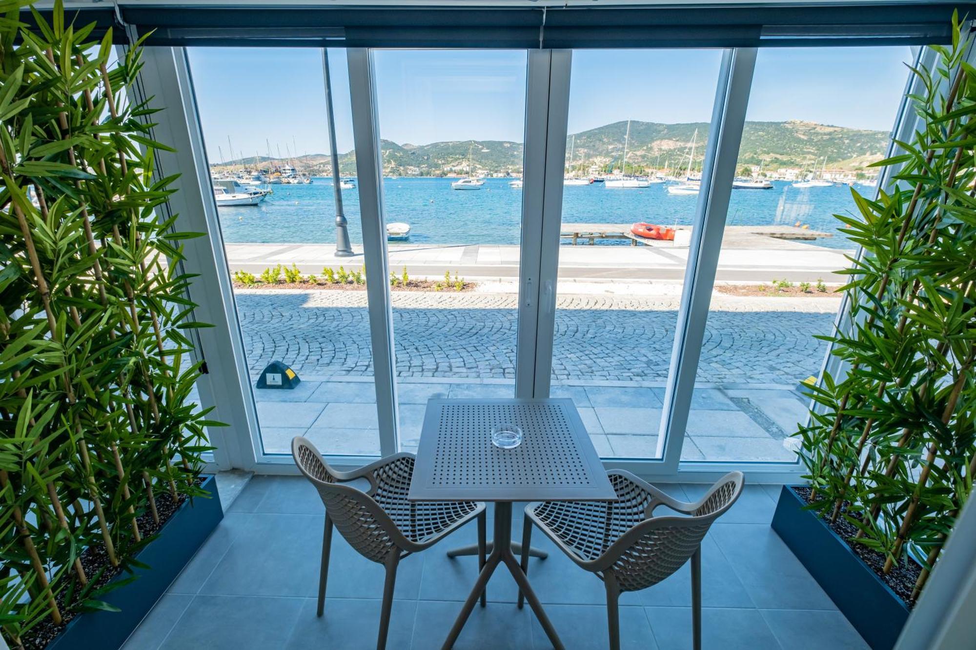 Bd Suites Foca Kültér fotó