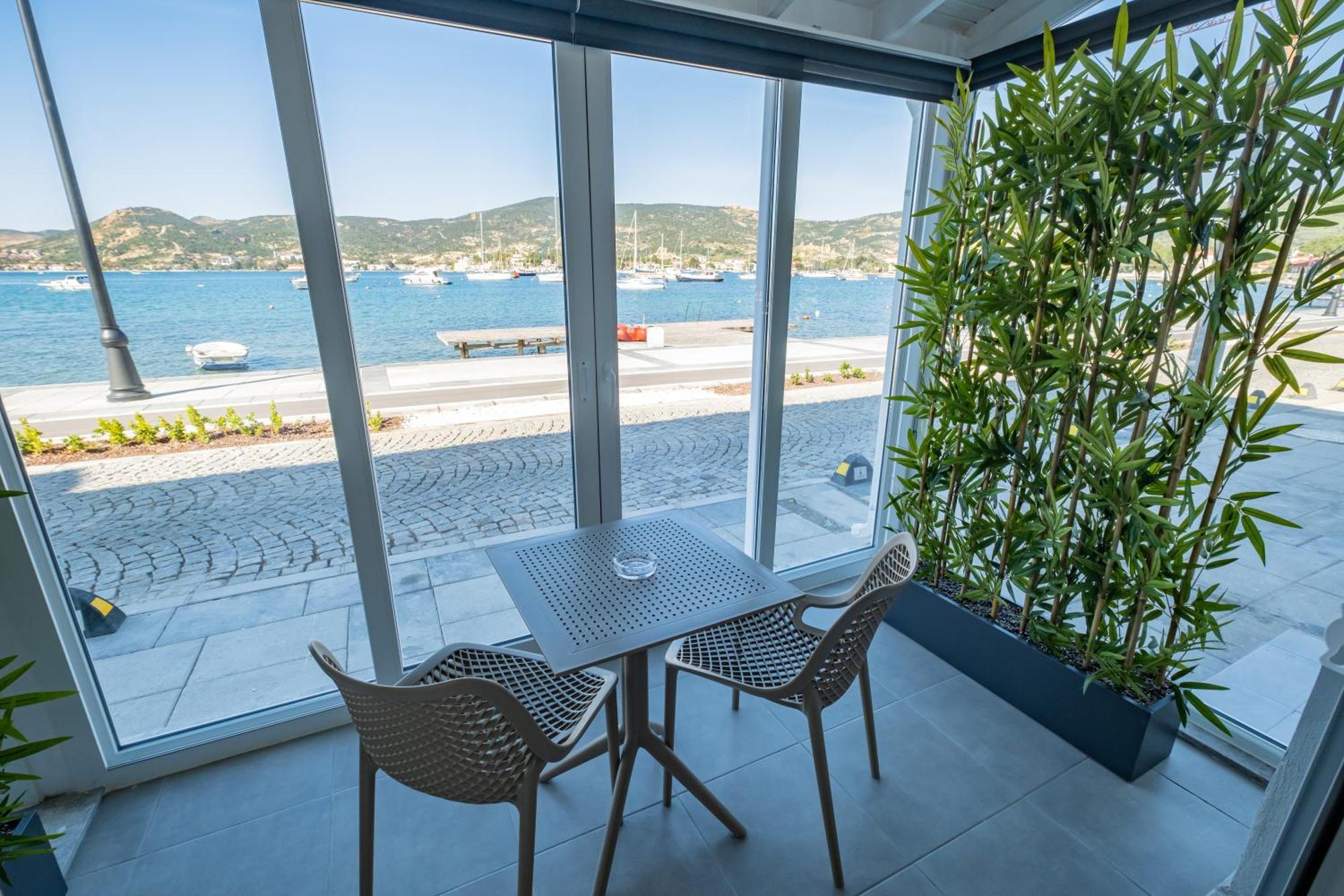 Bd Suites Foca Kültér fotó