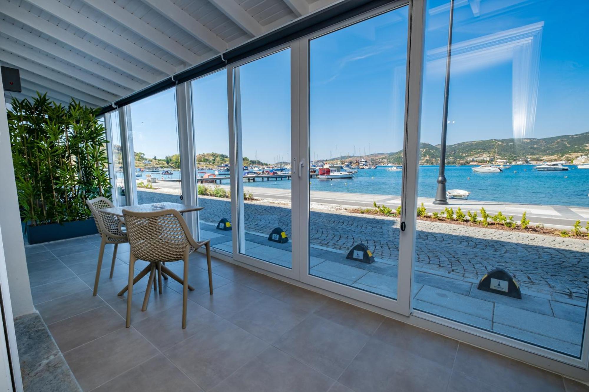 Bd Suites Foca Kültér fotó